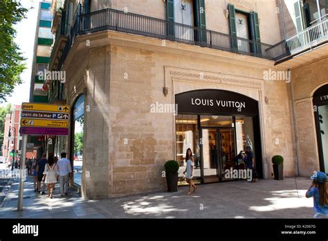 louis vuitton palma|palma mallorca shopping map.